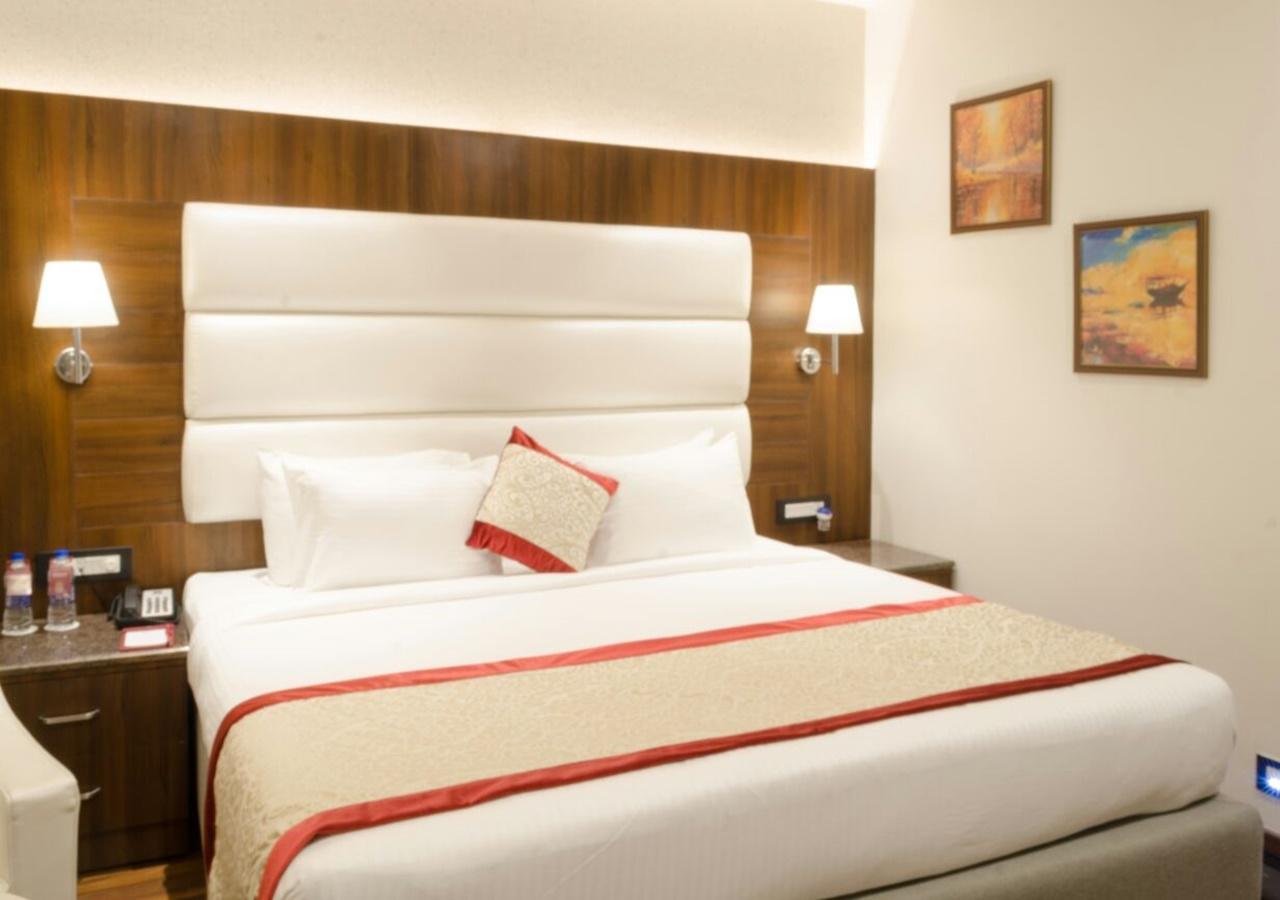 Ss Lumina Hotel Bengaluru Zewnętrze zdjęcie