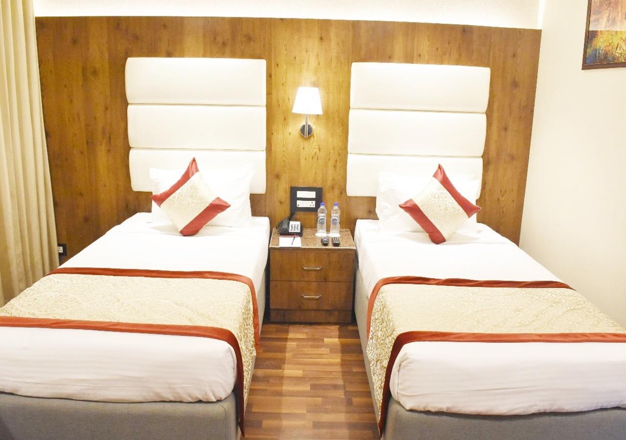 Ss Lumina Hotel Bengaluru Zewnętrze zdjęcie